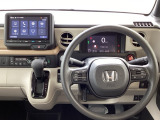 【Honda SENSING】いつもの道で、高速道路などで、安心・快適な運転を支援します。先進の安全運転機能システム搭載。