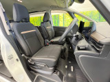ドライバーによって運転しやすいポジションは異なり、あの車はどうなのか不安なこともありますよね。気になるお車は店頭で乗り込んでご確認いただけます♪