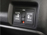 ◆両側電動スライドドア◆狭い駐車場でも乗り降りが楽々♪お子様が隣の車にドアを当ててしまう心配もございません!小さなお子様連れの方もこれで安心。