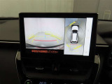 バックモニターを装備しています。車庫入れ時等に車両後方が確認出来るのでとても便利です。