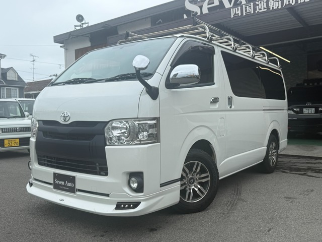 トヨタ ハイエースバン 
