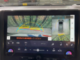 【パノラミックビューモニター】専用のカメラにより、上から見下ろしたような視点で360度クルマの周囲を確認することができます☆死角部分も確認しやすく、狭い場所での切り返しや駐車もスムーズに行えます。