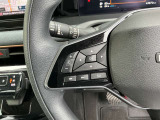 ステアリングスイッチです。ナビのオーディオコントロールが手元で行えます