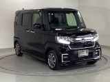 ご覧のように綺麗にクリーニングされており、とてもキレイなボディですよ。外装はもちろん内装も綺麗です。