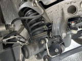 お車を安心してお乗りいただく為には、足回りの定期点検が欠かせません。サービスサポート(有償保証)では無料点検もご提供しており、安心のカーライフをお過ごしいただけるサポート体制が整っています。
