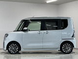【オプション多数】大好評ボディーへのガラスコーティング施工承ります☆ご納車でキレイなのは当たり前♪その後のお手入れは水洗いでOK!いかに良い状態を保つかがカギ☆純正や社外パーツ等も取り寄せ・取付可能☆