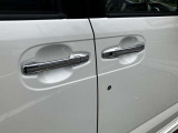 弊店のお車をご覧いただきましてありがとうございます。お車についてのご質問やお見積りのご依頼、ご購入にあたってのご相談などお気軽にお問い合わせ下さい!