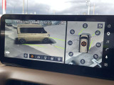 上から見たような画像で車庫入れなどに便利なアラウンドビューモニター