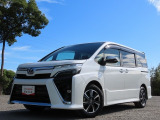 先鋭かつ大胆、他とは違う個性がある「ヴォクシー」が入庫しました!