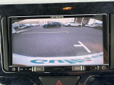 【 バックカメラ 】駐車が苦手な方でも映像で後方の安全確認もしっかり♪見えない死角の部分や距離感などモニター確認することが可能です!//