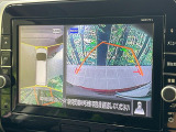 【アラウンドビューモニター】専用のカメラにより、上から見下ろしたような視点で360度クルマの周囲を確認することができます☆死角部分も確認しやすく、狭い場所での切り返しや駐車もスムーズに行えます。
