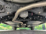 【本州仕入れ】のお車ですので、エンジンルームや下回りのサビも比較的少なく、お車を長く乗りたい方にぴったりの1台となっております♪