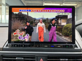 詳細な地図表示で、初めての道でも安心。周辺施設情報も確認でき、目的地までのスムーズなナビゲーションを約束します。長距離移動も快適に。