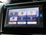 ナビゲーションは純正メモリーナビ(VXM-164CSi)を装着しております。AM、FM、CD、Bluetooth、音楽録音再生、ワンセグTVがご使用いただけます。初めて訪れた場所でも安心ですね!