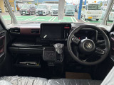 全方位モニター付メモリーナビゲーション スズキコネクト対応通信機装着車 フルセグTV 2WD 届出済未使用車 両側電動スライドドア パドルシフト 新品フロアマット