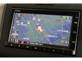 純正メモリーナビ(VXM-225Ci)付き!