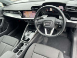 洗練された機能性の高いインテリア。長く使っても飽きないデザインがAudiです。触感にもこだわっております。