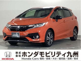 フィットHV S ホンダセンシングです。ホンダセンシングを標準装備したこの車両は、パドルシフト、クルーズコントロール、アルミホイール、LEDヘッドライト等、装備も充実です。