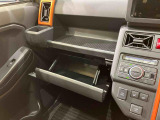 弊社では、お車を納車してからが本当のお付き合いのスタートだと思っています。お客様に頼りにされる「お店」を目指しています!