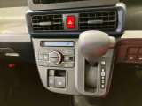 納車前にはプロのメカニックが、各部の点検を行います。ディーラーにしか出来ない品質、そしてサービスできっと満足していただけると思います!