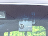 【ドライブレコーダー】ドライブレコーダー装備!走行中はもちろん、あおり運転や事故に遭遇した際、映像で記録し、万一のリスクに備えます。※記録用SDカードはお客様ご自身でご準備いただく必要があります。