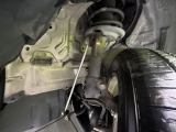 お車を安心してお乗りいただく為には、足回りの定期点検が欠かせません。サービスサポート(有償保証)では無料点検もご提供しており、安心のカーライフをお過ごしいただけるサポート体制が整っています。