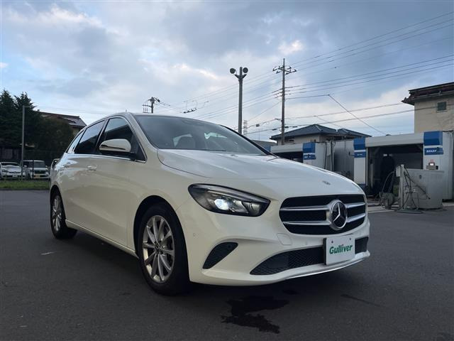 Bクラス B180 本革シート サンルーフ