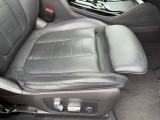 車両の詳細、ご質問につきましては、弊社営業スタッフまでお気軽にご連絡下さいませ。遠方のお客様には実車の詳細画像送信も承ります。お客様からのお問合せをお待ち致しております。