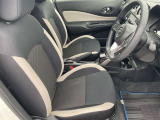 運転席まわりになります。実際に乗って頂き乗り心地をご体験してみてください。