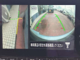 左サイドカメラとフロントカメラ運転席から死角となりやすい車両左前部分や前方部分もバッチリ見えます♪