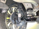 お車を安心してお乗りいただく為には、足回りの定期点検が欠かせません。サービスサポート(有償保証)では無料点検もご提供しており、安心のカーライフをお過ごしいただけるサポート体制が整っています。