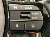 クルーズコントロールを装備しています。高速道路などで一定の速度で走ってくれるので運転が楽ですよ!速度を設定できますので、スピードの出しすぎにも注意できます。