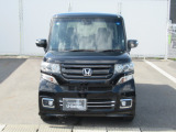 【全般】車両の年式や距離からは判断できない、内装・外装の状態や修理歴などが確認できる『車両状態証明書』をご用意しております。