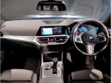 アウトバーンでの走行を見据えたBMWのブレーキシステムはもしもの時にもいち早くマシンを停止してくれます。