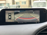 バックモニターで後方確認がしやすく、狭い場所での駐車も安心です。安全運転をサポートする頼もしい機能です。