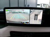 アラウンドビューモニター!空から見下ろしているかのような映像を映し出します。駐車時には安心ですよね♪