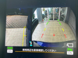 【サイド&バックカメラ】停車・駐車時に死角になりがちな運転席から見えづらいサイドとリアの障害物を確認できます!雨天時や夜間などは特に活躍してくれるアイテムです。