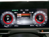 右側に大きく見やすいデジタルスピードメータ中央ディスプレイには運転支援システム等を表示