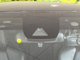 【トヨタセーフティセンス】走行中に前方の車両等を認識し、衝突しそうな時は警報とブレーキで衝突回避と被害軽減をアシスト。より安全にドライブをお楽しみいただけます。