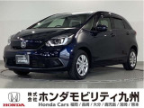 ガソリン車のフィット HOMEですスマートキー、オートエアコン等の快適装備に加え、ホンダセンシングを搭載した1台です。