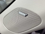 車内にはBOSE製プレミアムスピーカーを装備。ドライブ中の音楽が一段と楽しめます。