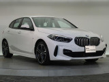 一目で伝わるBMW特有のスポーティーなプロポーションは、BMWの走行性能を生み出すのに欠かせない要因の一つです。細部まで拘りぬいたお車をぜひ一度ご覧ください!