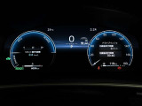展示車は全てトヨタの車を知り尽くしたエキスパートが基本性能に関わる機能や状態を徹底的にチェックしています。消耗部品の事前交換など法定12ヶ月点検相当の点検・整備を必ず実施しています。