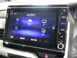 ナビゲーションは純正メモリーナビ(VXU-217NBi)を装着しております。AM、FM、CD、DVD再生、Bluetooth、音楽録音再生、フルセグTVがご使用いただけます。