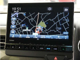 純正9インチプレミアムインターナビ(LXU-247NBi)&バックカメラが装備されているので、普段の使い勝手もロングドライブも快適です。