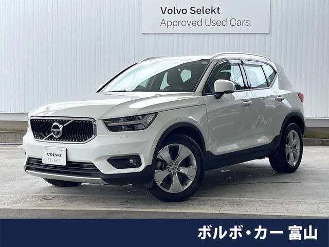 XC40 B4 モメンタム