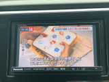 鮮やかな映像で、様々なコンテンツを楽しめます。停車中に動画を視聴すれば、より快適な時間をお過ごしいただけます。