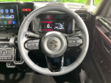 【純正革巻きステアリング】上質な革を使用することで、手にしっかり馴染みとても運転しやすいハンドルです♪