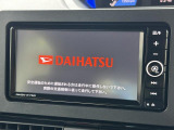 純正7インチメモリーナビ、DVD再生、Bluetoothオーディオ、携帯電話ハンズフリー通話が可能です。