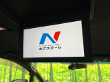 【フリップダウンモニター】大画面モニターで後席でもエンタメをお楽しみいただけます。小さなお子様にも大人気の装備です♪